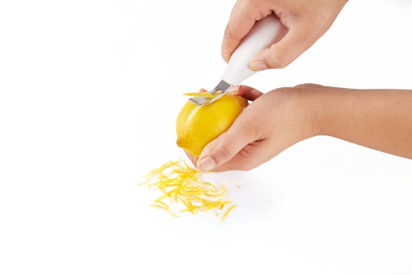 2-In-1-Zester-Zyliss