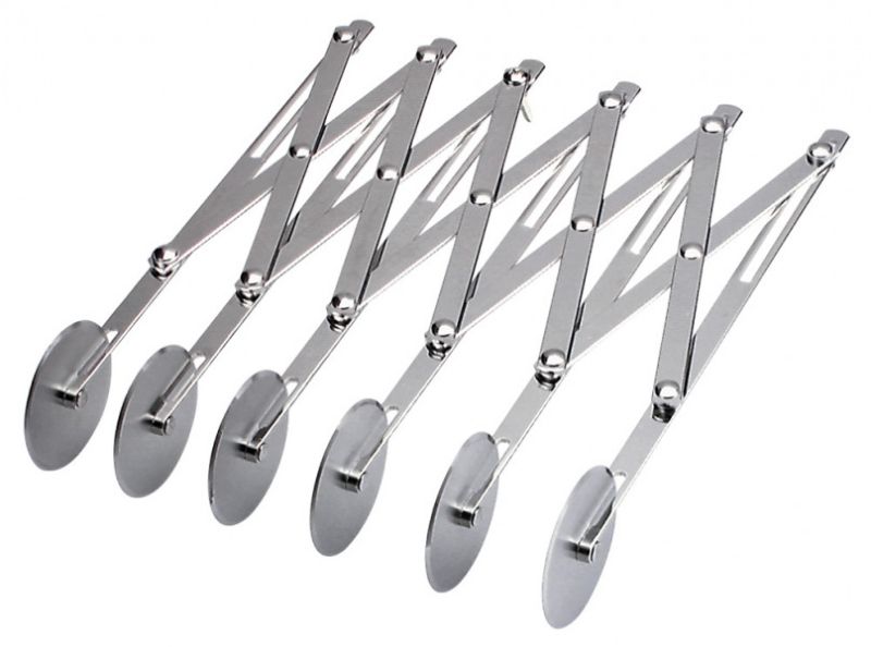 Chef Inox Dough Divider with 7 wheels, made of durable stainless steel for precise and uniform cutting of baked goods.