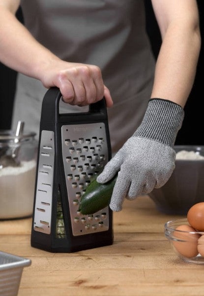 Cut-Resistant-Glove-Microplane