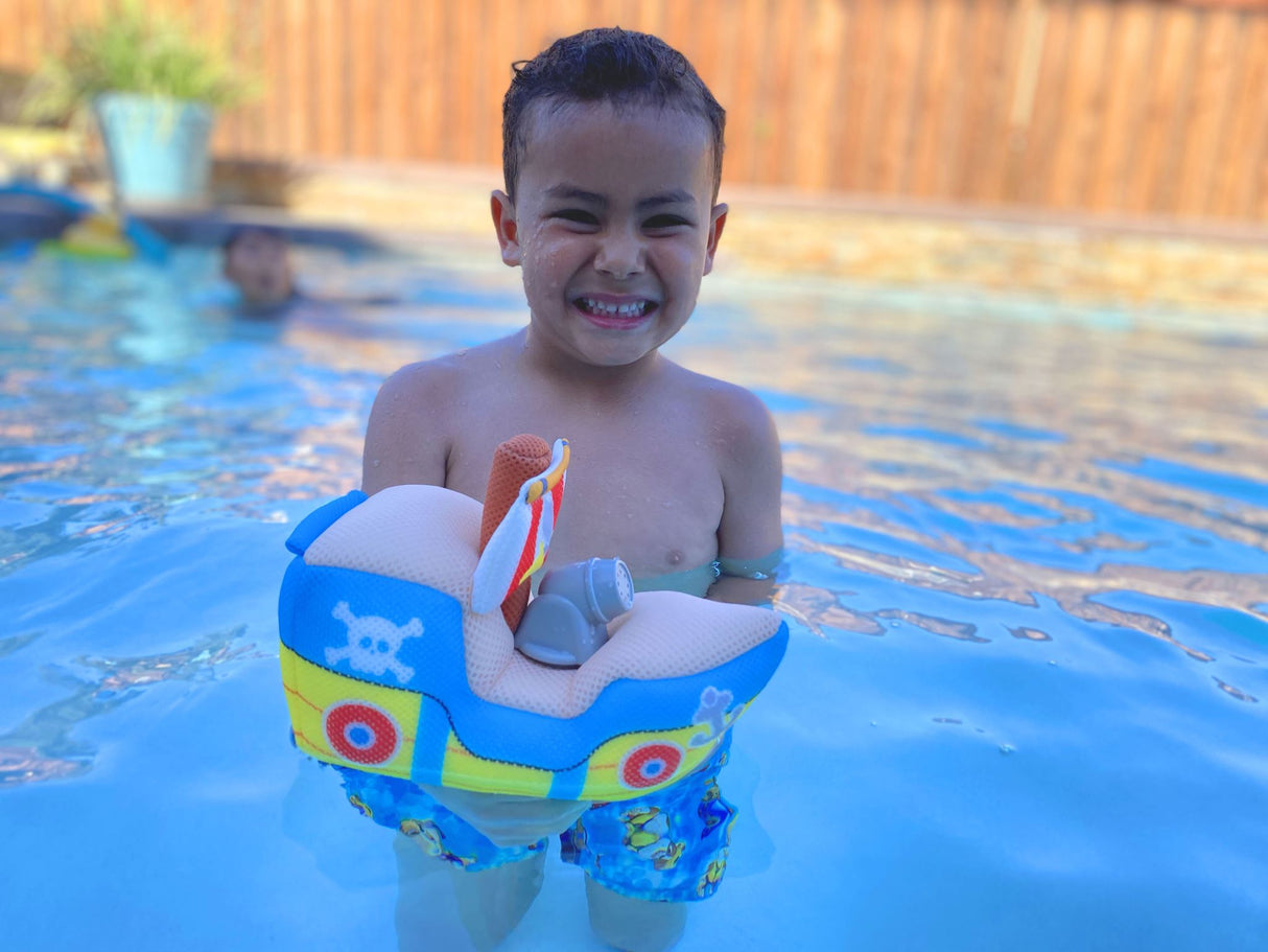 Vibrant BB JUNIOR SPLASH 'N PLAY FIRE BOAT for toddlers, perfect for water play and skill development.