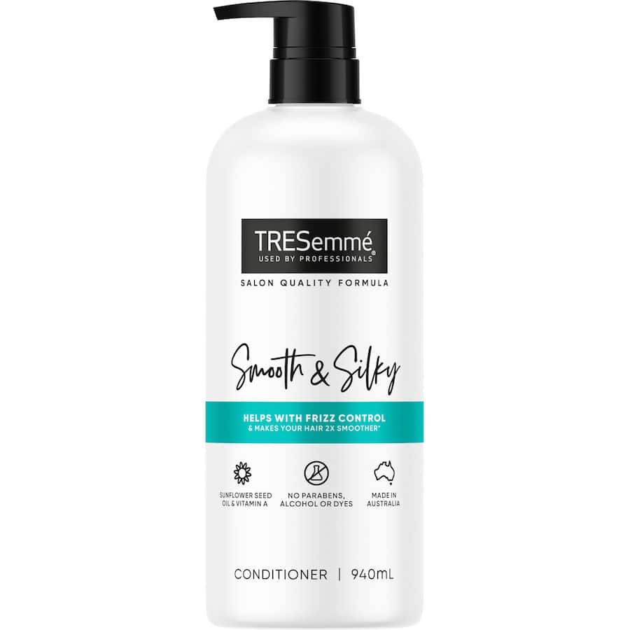 Tresemme Smooth & Silky Conditioner With Sunflower Seed Oil 940mL