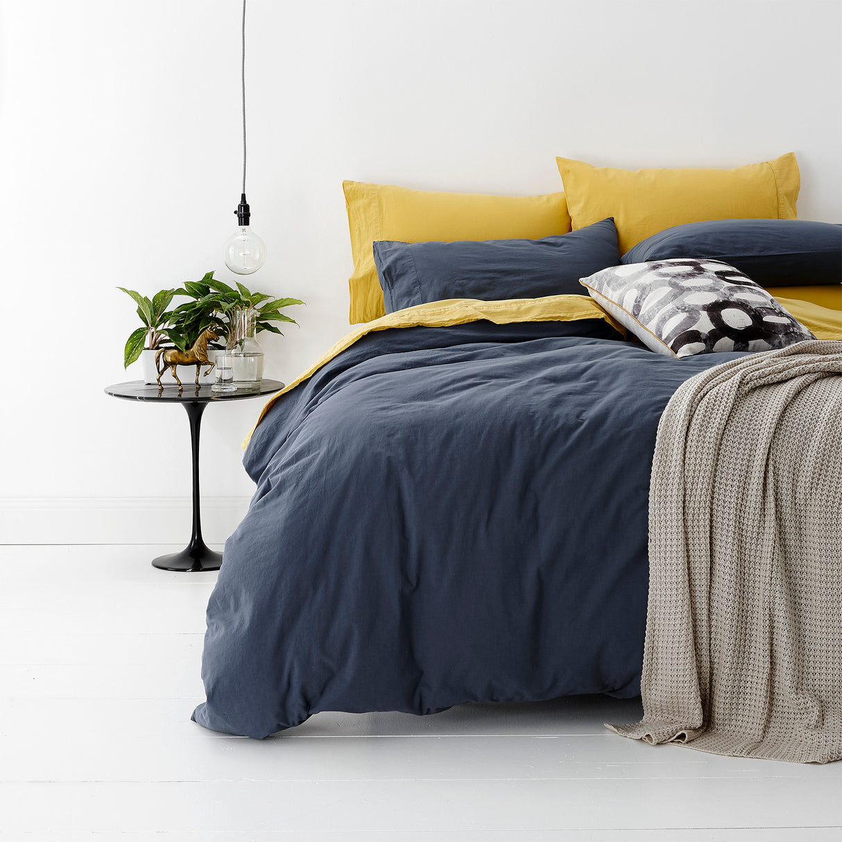 Park Avenue European Vintage Washed Cotton Quilt / Duvet Cover Set Queen Blue