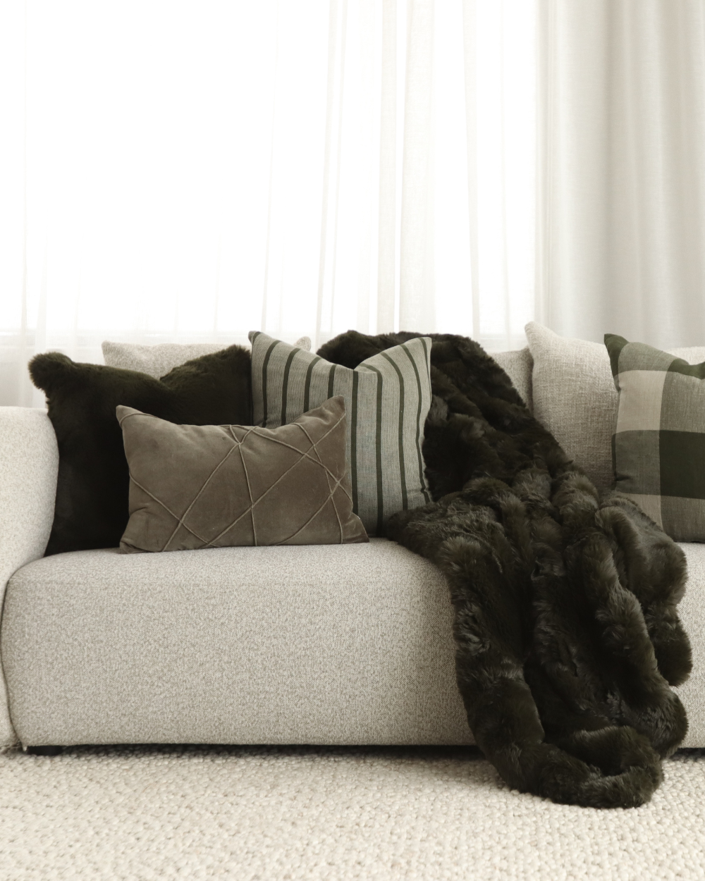 Throw - Pelage Olive (130 x 150cm)