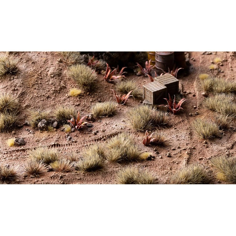 Gamers Grass - Grass Tufts - 6mm - Light Brown - Wild - Miniature Figure