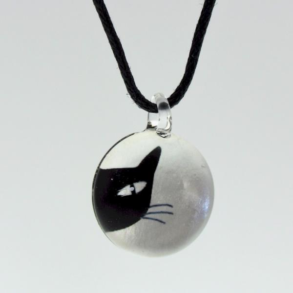 Jax Cat Glimpse Pendant
