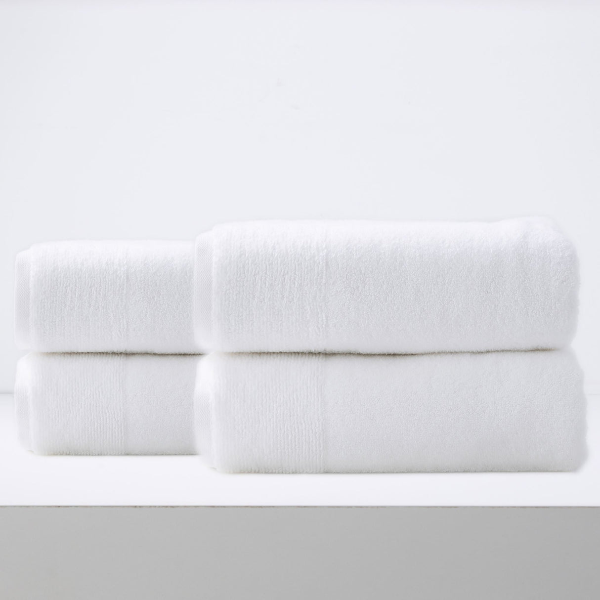 Renee Taylor Aireys 650 GSM Zero Twist 4 Pack Bath Sheet Snow