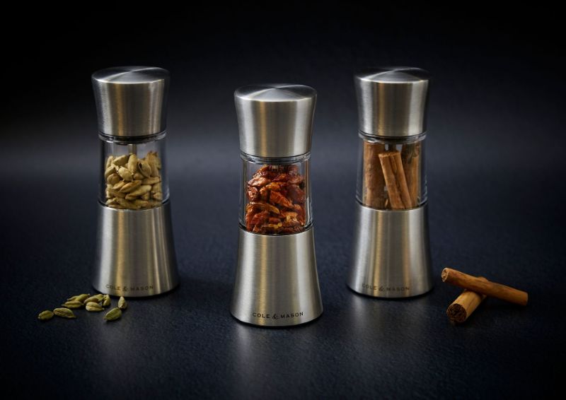 Chilli-and-Spice-Mill-Cole-and-Mason-Stadhampton