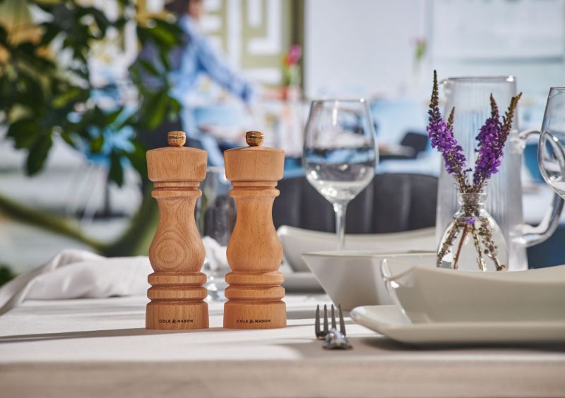 Mills-Gift-Set-Cole-and-Mason-London-Natural-Beech-18cm