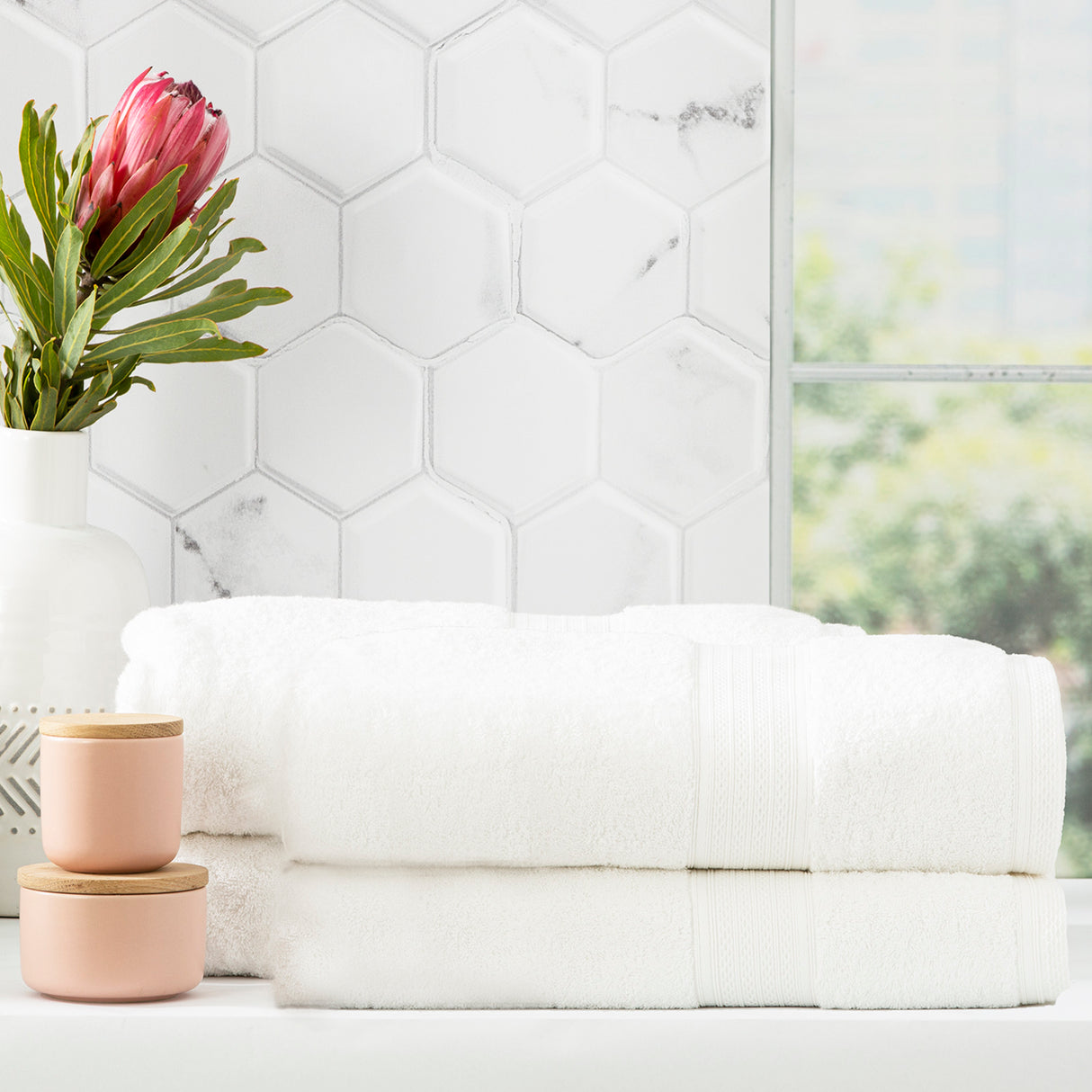 Renee Taylor Stella 650 GSM Super Soft Bamboo Cotton 4 Pack Bath Sheet White