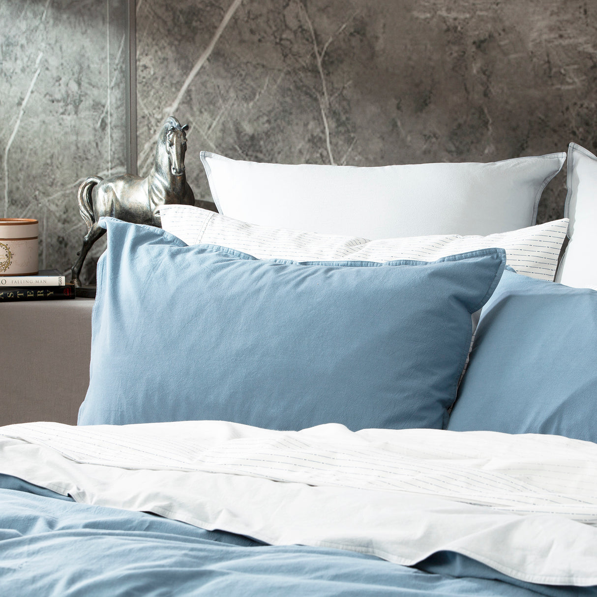 Essentials Vintage stone washed reversible Quilt / Duvet cover set Queen Blue