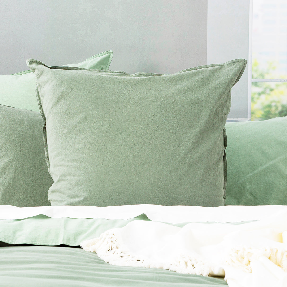 Essentials Vintage stone washed reversible Quilt / Duvet cover set King Juniper