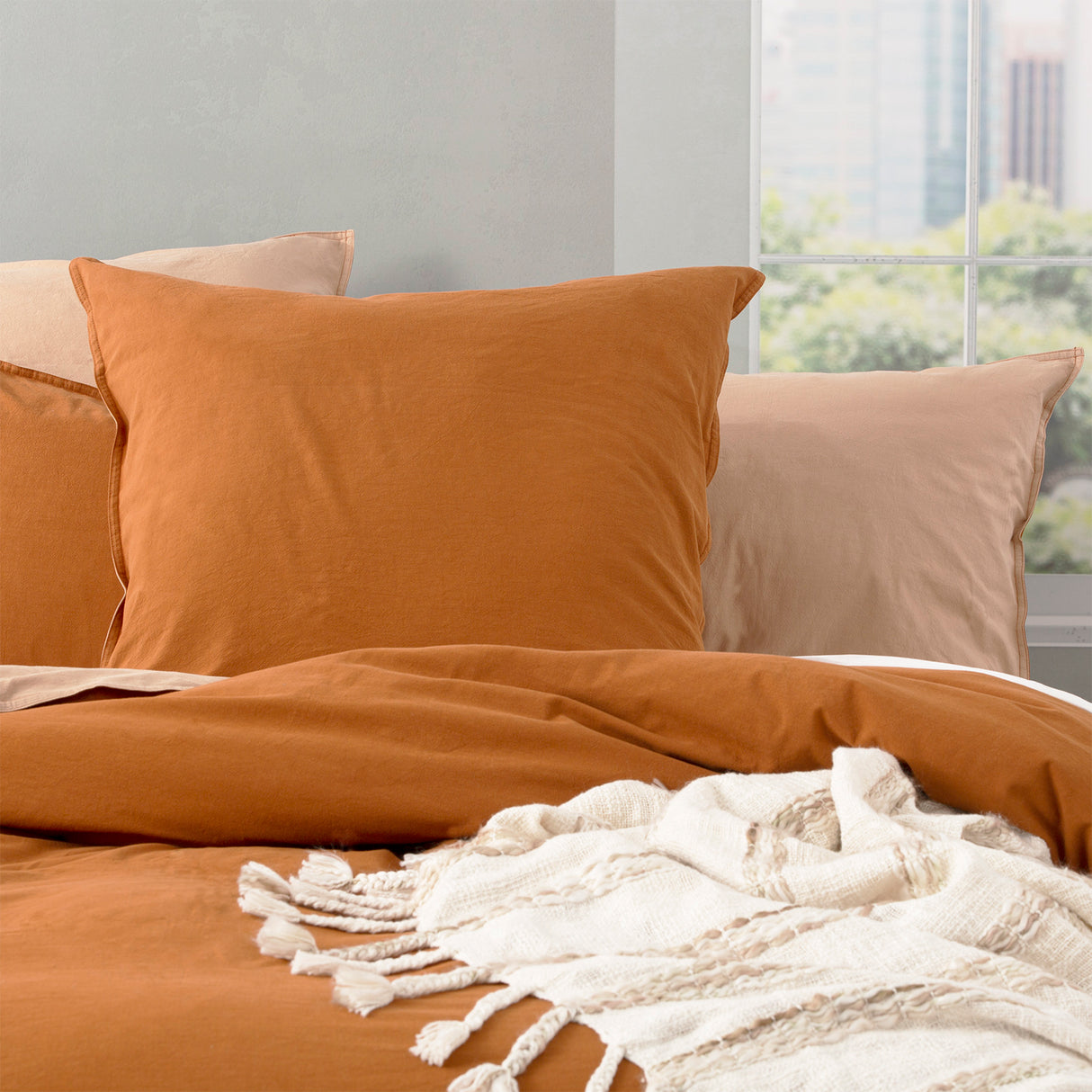 Essentials Vintage stone washed reversible Quilt / Duvet cover set King Wood