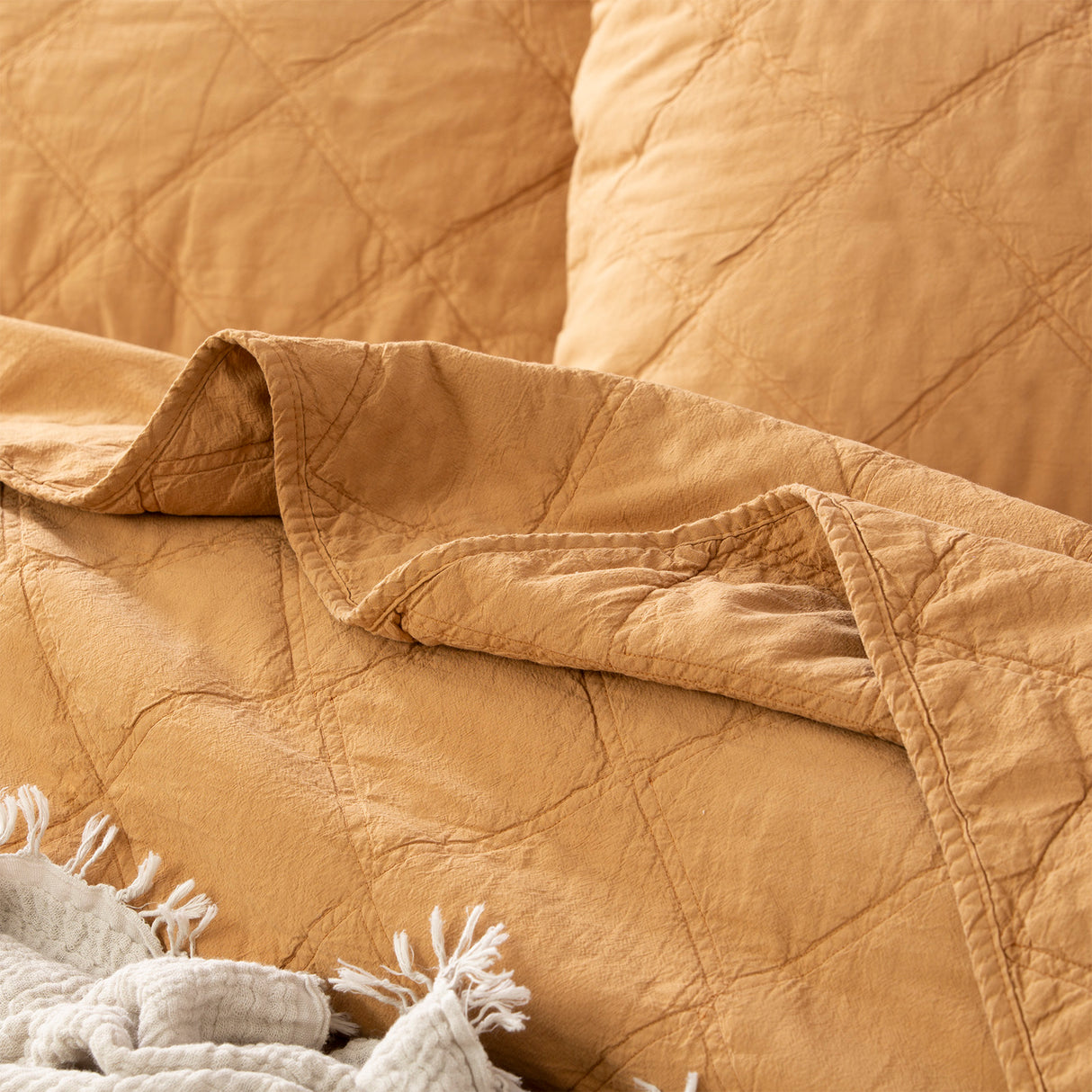 Attwood Vintage Stone Washed Cotton Quilted Coverlet set Queen/King Wood