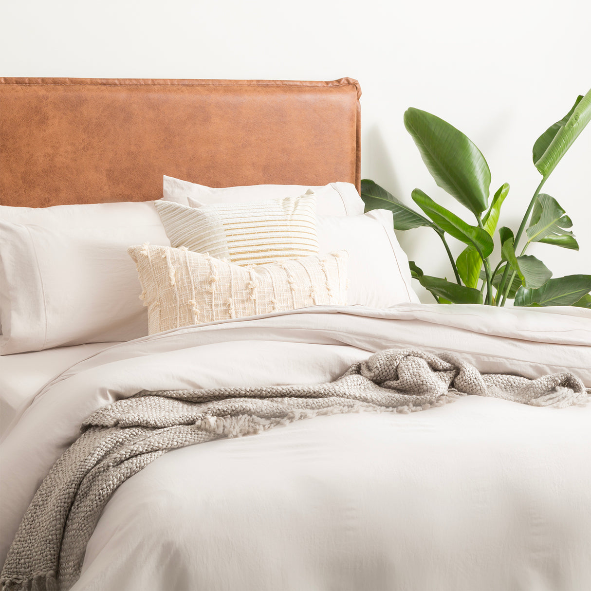 Ultra Plush Vintage Washed Microfiber Quilt / Duvet cover set Single Sand