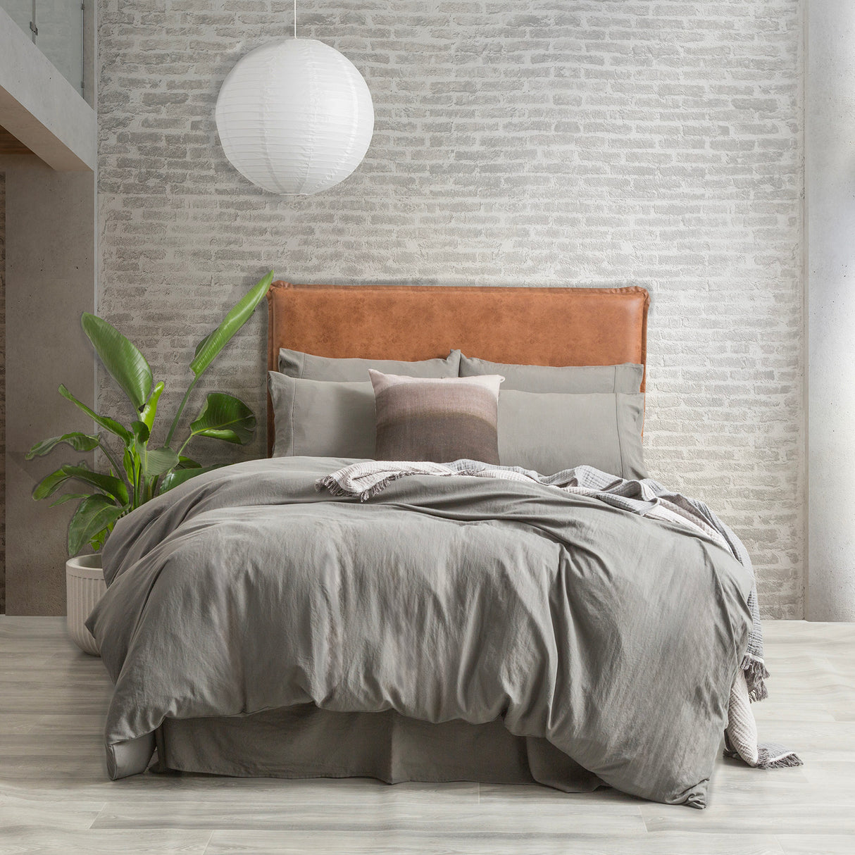 Ultra Plush Vintage Washed Microfiber Quilt / Duvet cover set Double Granite