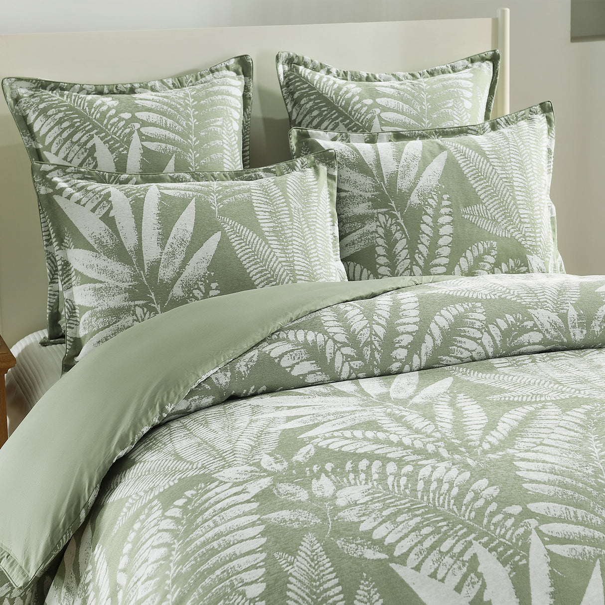 Renee Taylor Lansfield Jacquard Quilt / Duvet Cover Set King Sage