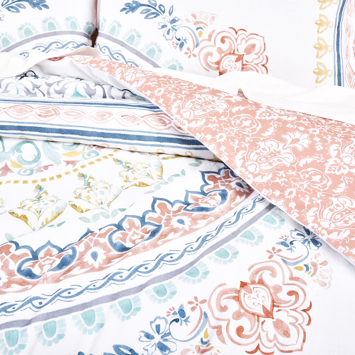 Renee Taylor 300 TC Cotton Reversible Quilt / Duvet Cover Set Queen Kalina