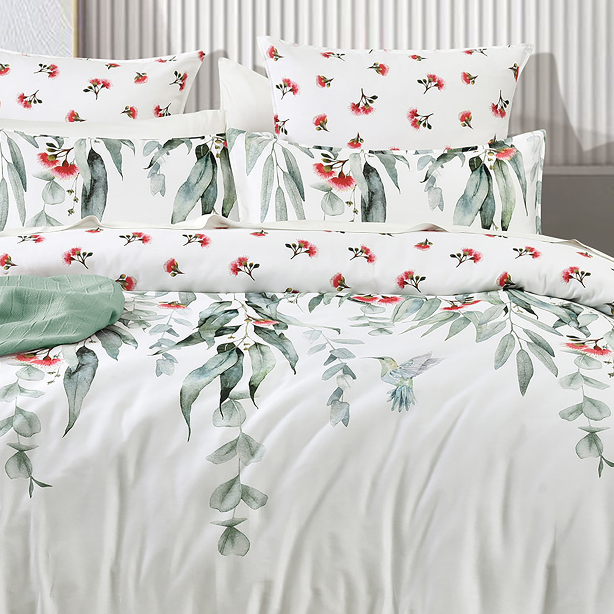 Renee Taylor 300 TC Cotton Reversible Quilt / Duvet Cover Set Super King Mallees