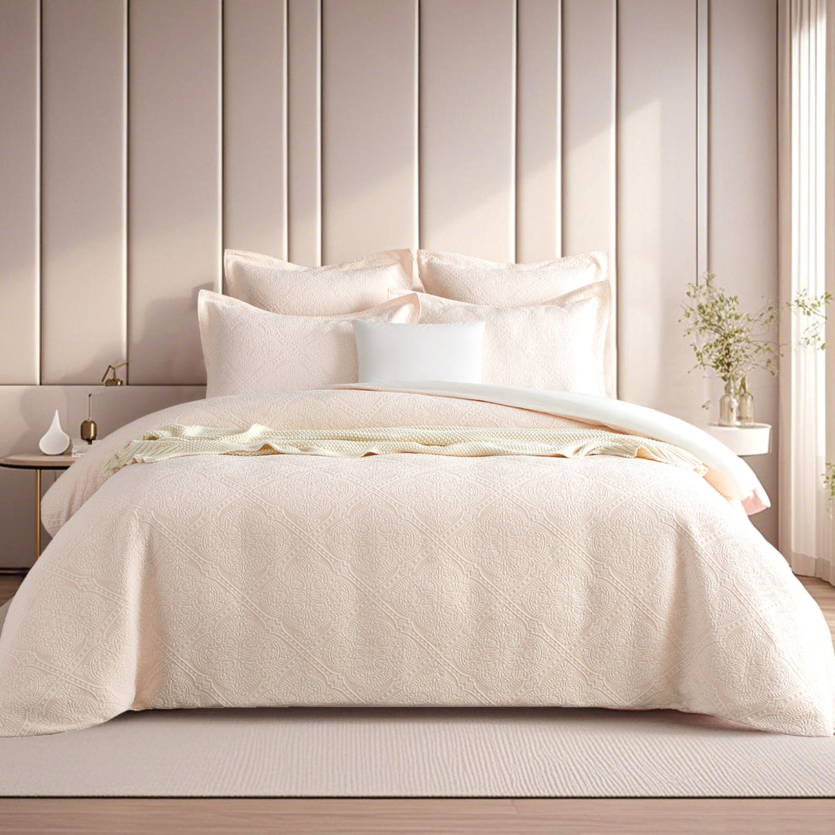 Renee Taylor Bella Jacquard Quilt / Duvet Cover Set Double Blush