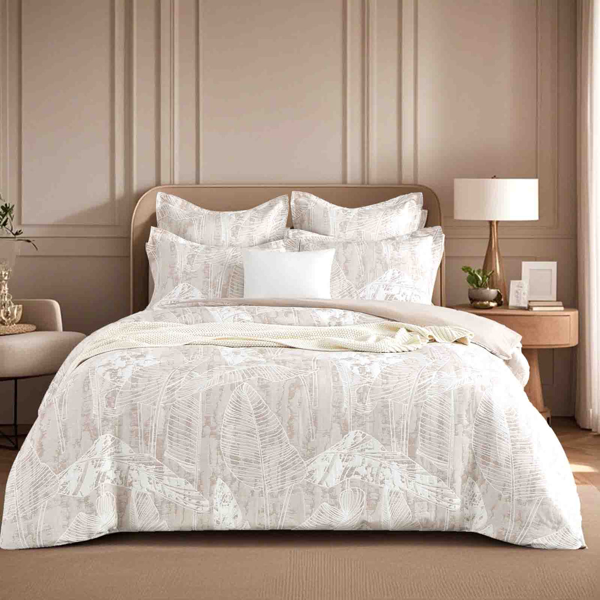 Renee Taylor Panache Jacquard Quilt / Duvet Cover Set Queen Wood
