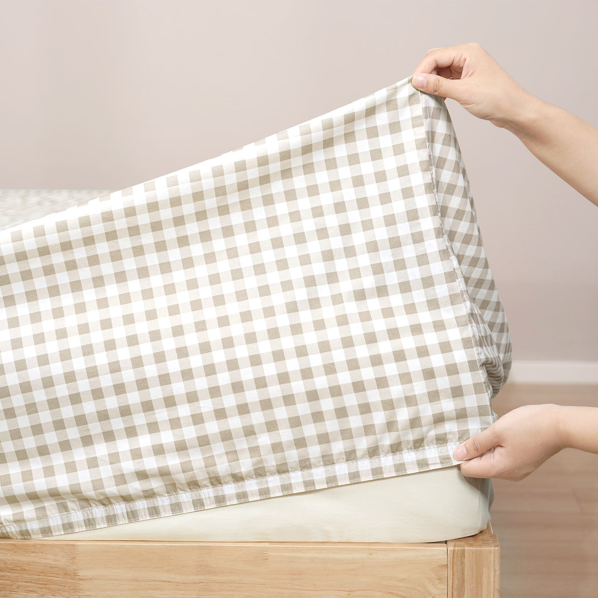 Renee Taylor Bran Gingham Patterned Cotton Sheet Set Super King