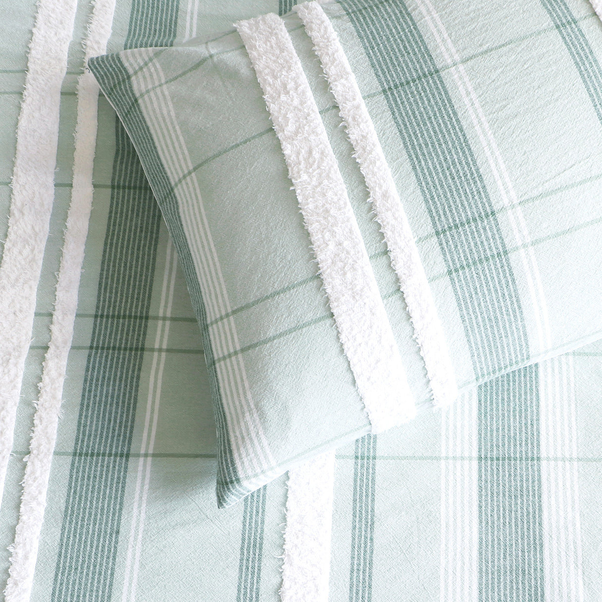 Renee Taylor Syracuse Quilt Cover Set Super King