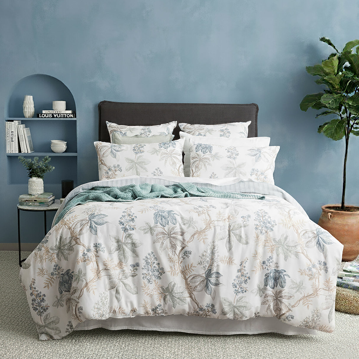 Textured Cotton Slub Reversible Quilt Cover Set Super King Floral Vine