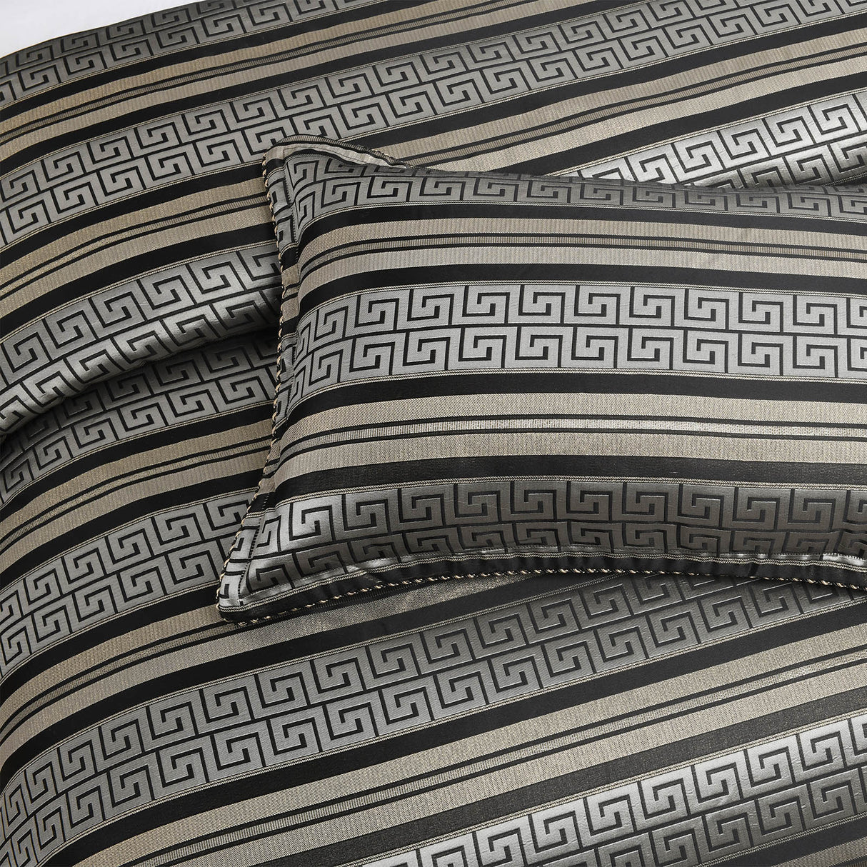 Renee Taylor Regalia Collection Mayana Quilt Cover Set King