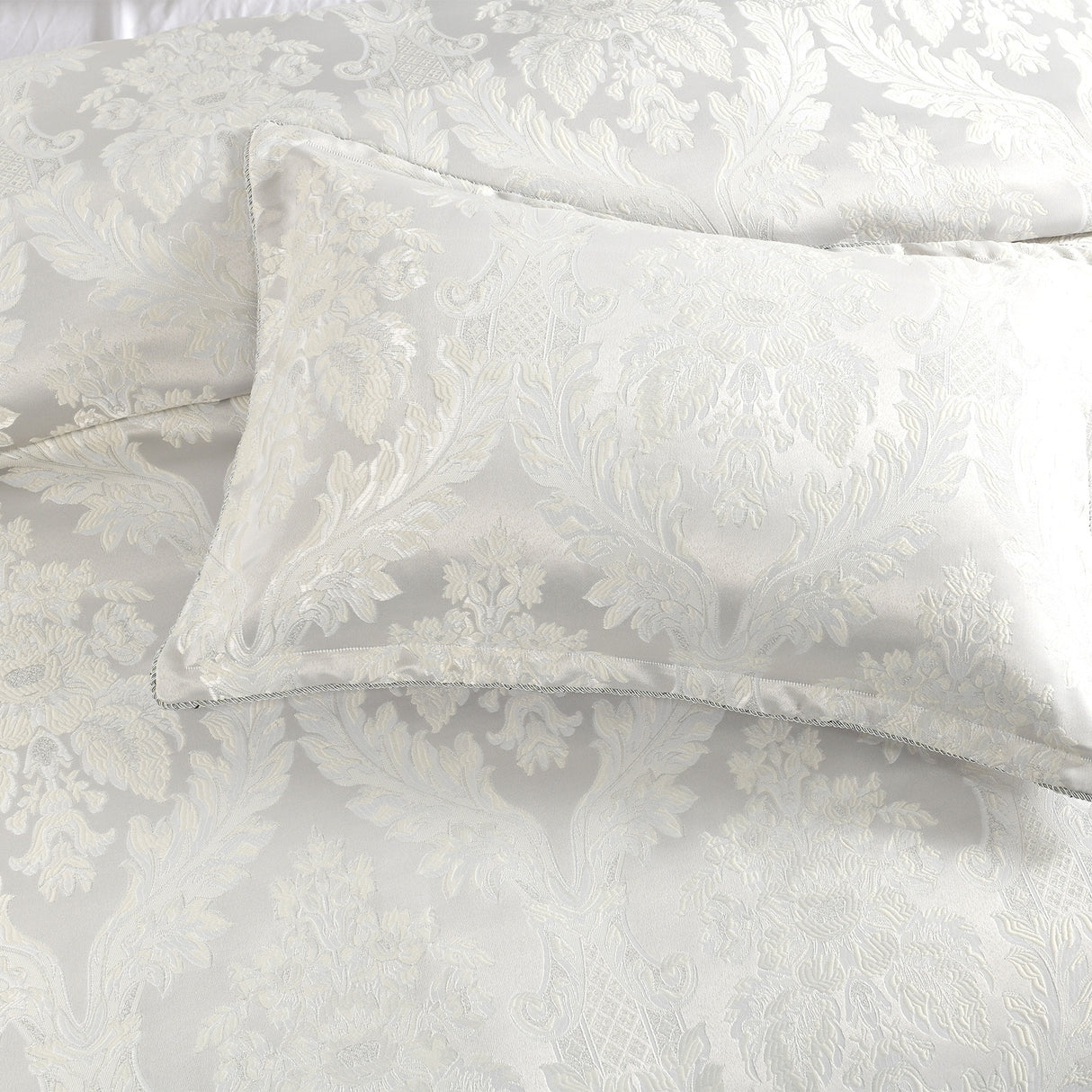 Renee Taylor Regalia Collection Amalia Quilt Cover Set Super King