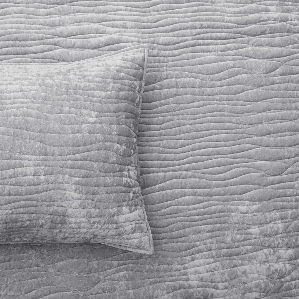 Renee Taylor Blake Velvet Coverlet Set Single/Double Silver Line