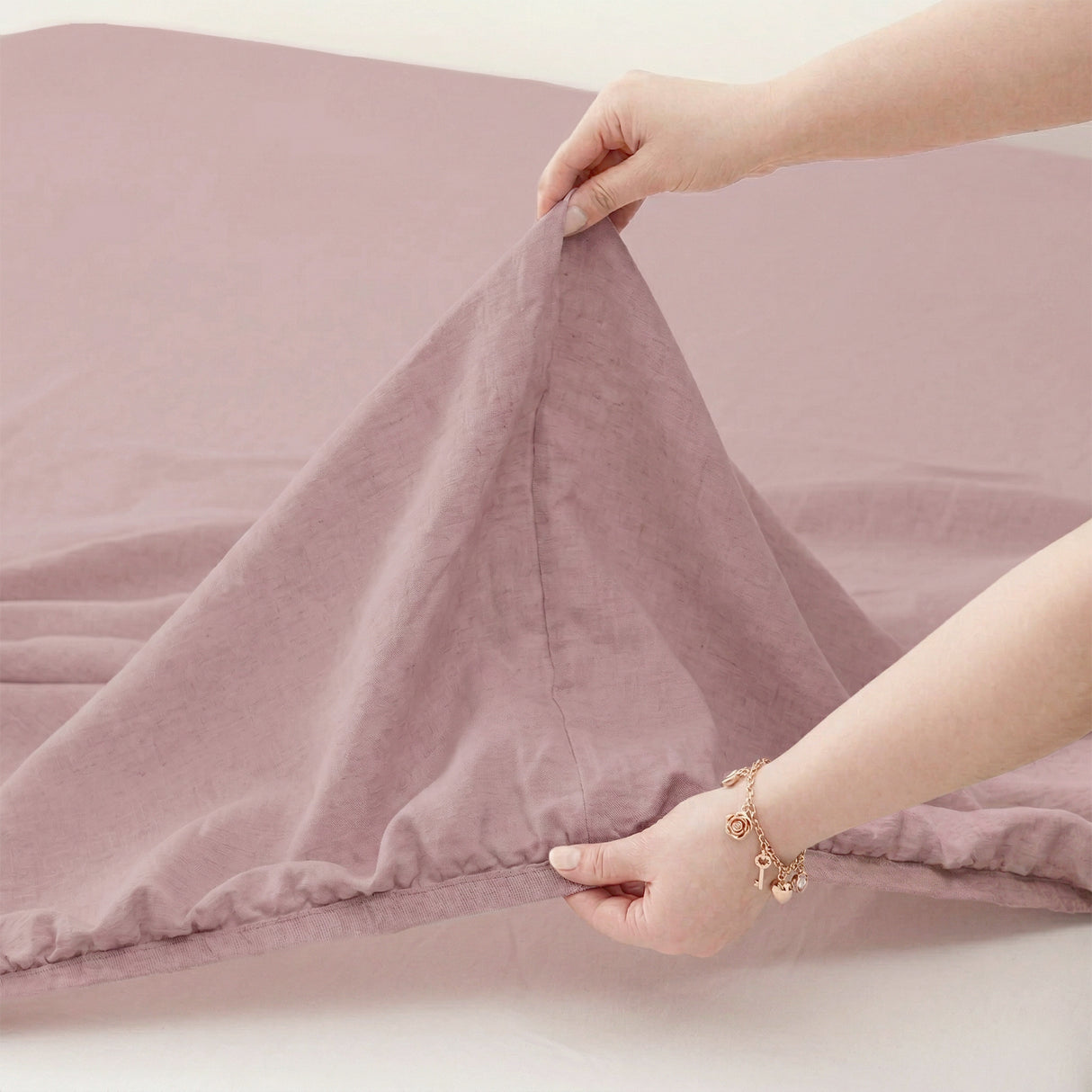 Renee Taylor Washed Linen Cotton Sheet Set King Woodrose