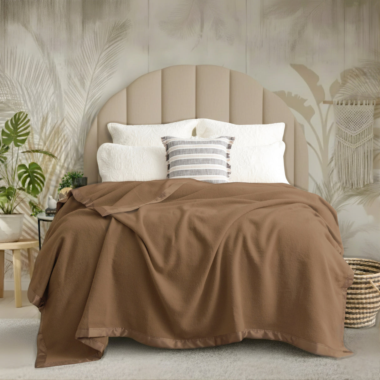 Renee Taylor Australian 400 GSM Merino Wool Blanket Queen/King Wood