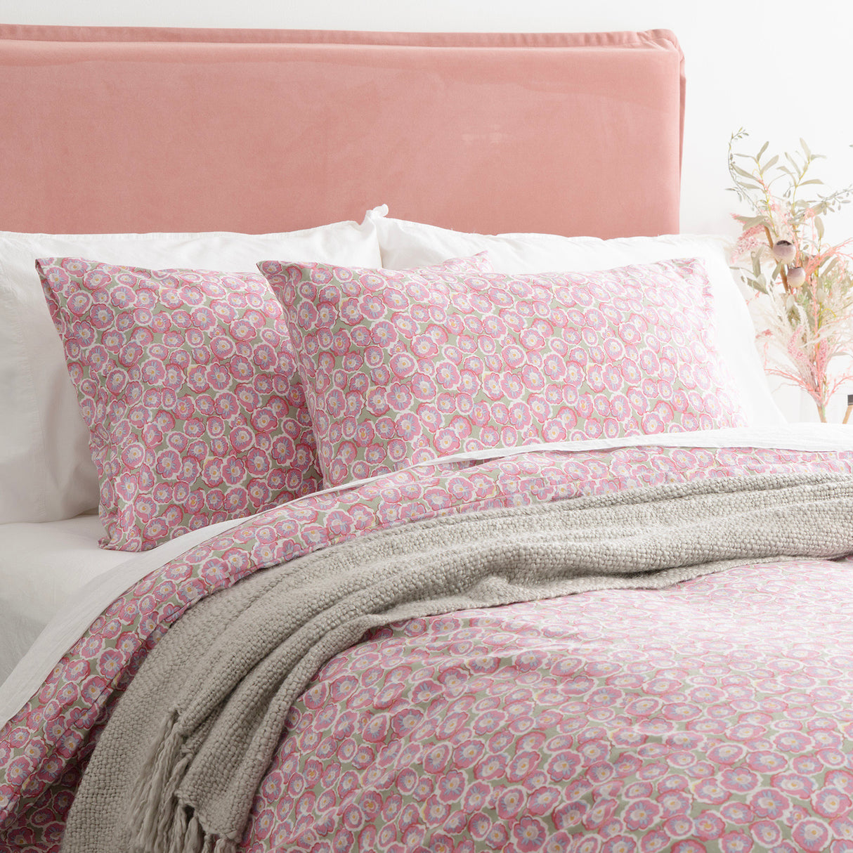 Park Avenue 175 GSM Egyptian Cotton Flannelette Quilt Cover Set Super King Ditty