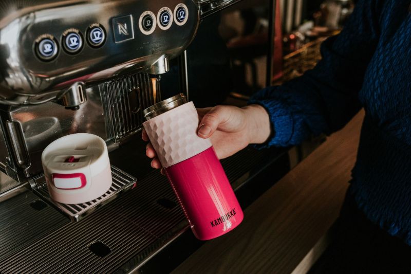 Grip-Tumbler-Kambukka-ETNA-SS-Diva-Pink-500ml
