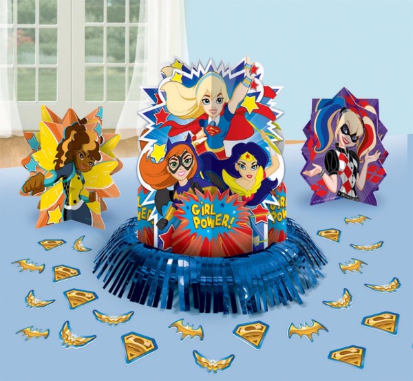 Colorful DC Superhero Girls table decorations kit with a foil fringe centerpiece, 3-D centerpieces, and fun confetti.