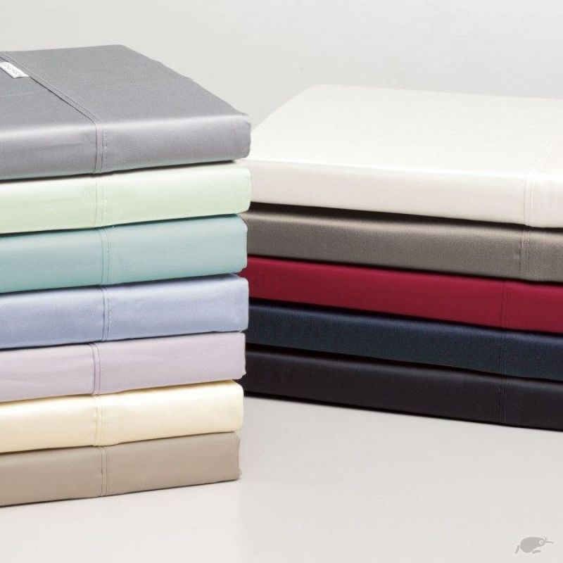 Luxurious King 400TC Fitted Sheet in Granite, crafted from 100% Egyptian cotton for softness and durability.