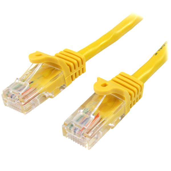 High-speed 2m Cat5e Ethernet cable in yellow with snagless RJ45 connectors for reliable network connectivity.
