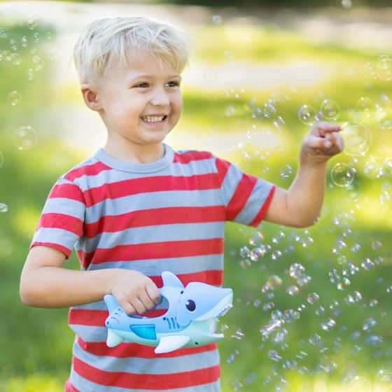 Handheld Shark Bubbler - Tomy