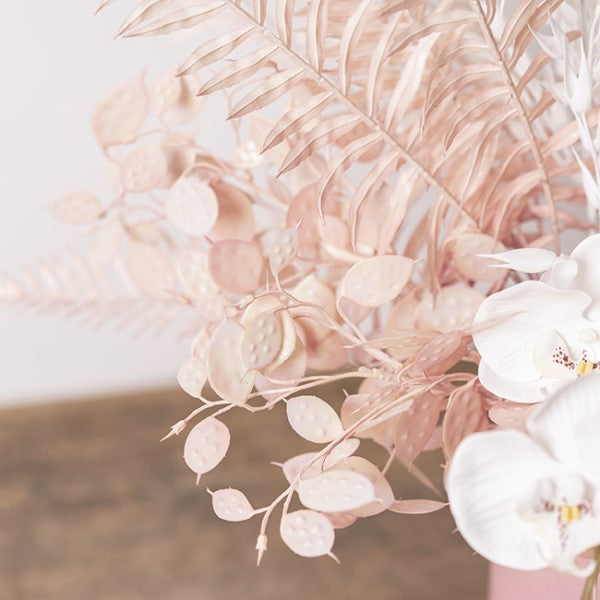 Soft pink Moonwort Honesty Spray, 63cm, ideal for enhancing home decor with elegant, lifelike floral beauty.