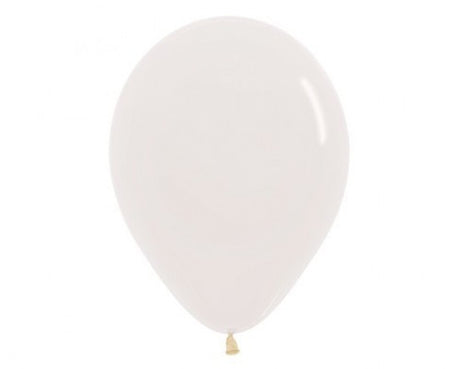 Pack of 6 crystal clear latex balloons, 45cm, perfect for showcasing decorations at any event.