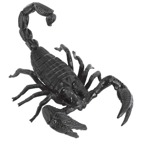 Realistic plastic giant scorpion prop, 20cm, ideal for Halloween decor and themed events.