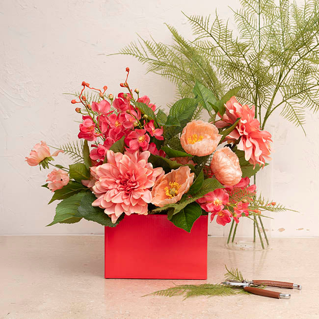 Medium No.6 Posy Box Autolock Base Pk10 Red (16x12cmH)