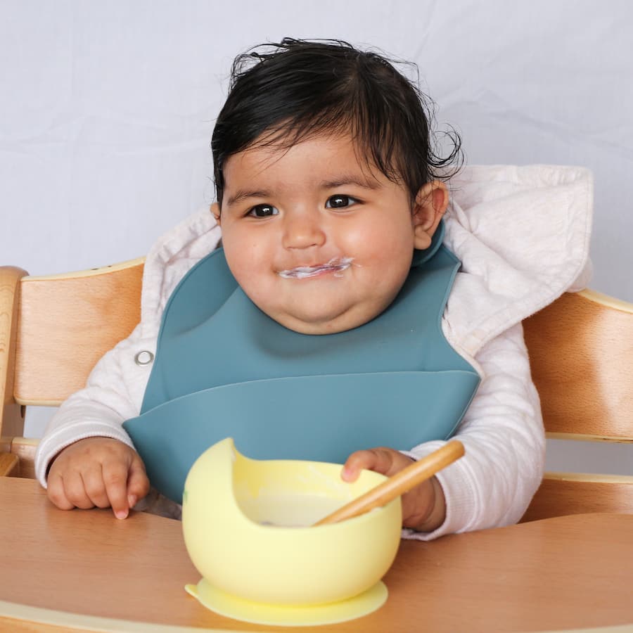 Nil. Baby Bowl & Spoon Silicone