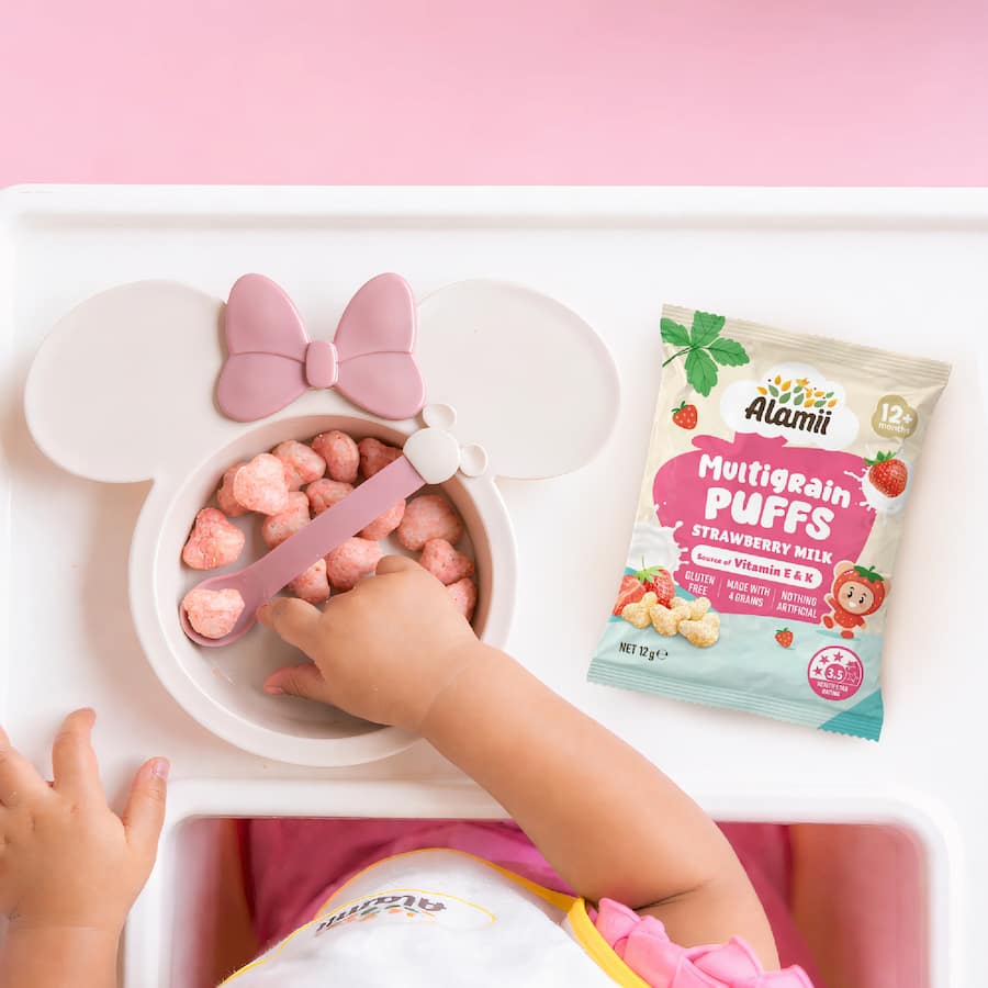 Alamii Multigrain Puffs Strawberry Milk 12g