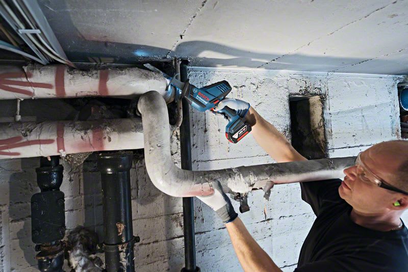Bosch GSA 18 V-LI Cordless Reciprocating Saw 2400 - 2700 spm (Skin Only)