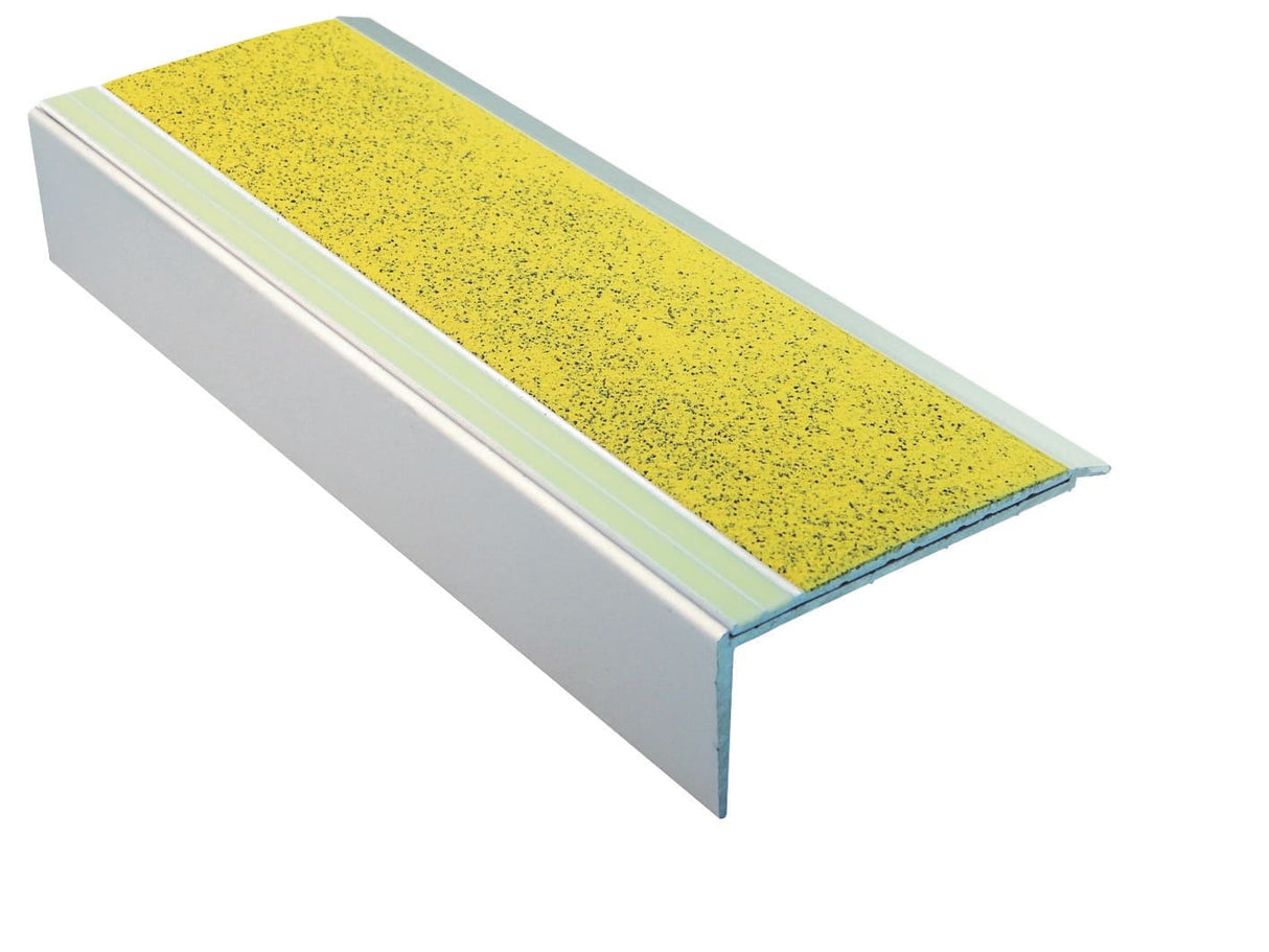 Ecoglo F15 Step Nosing - 900mm