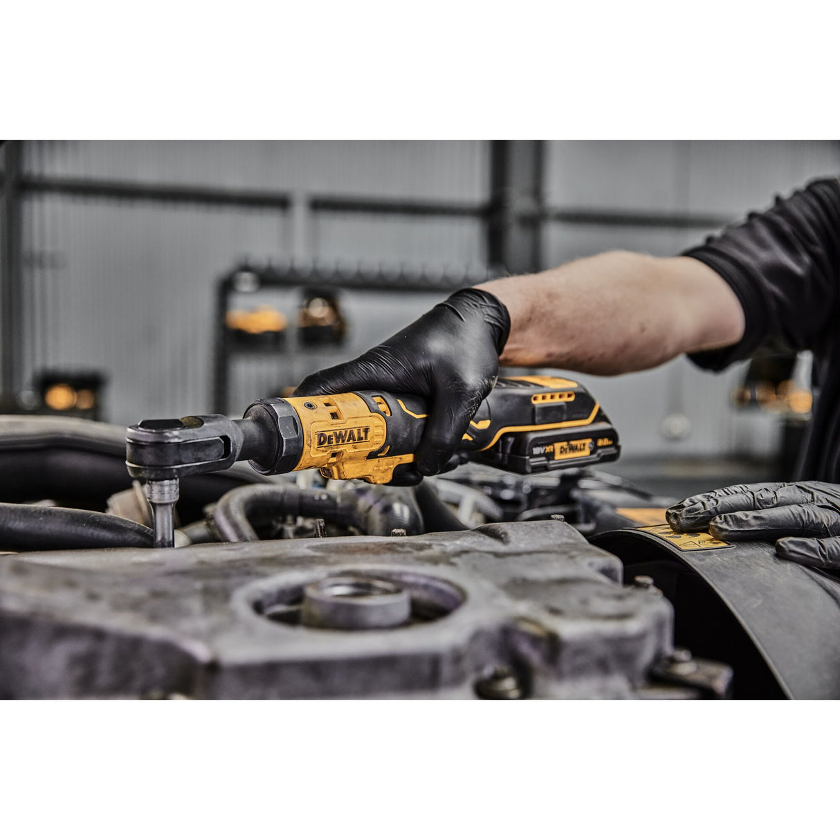 DeWALT 18V XR BL Open Head Cordless Ratchet 1/2" (Skin Only)
