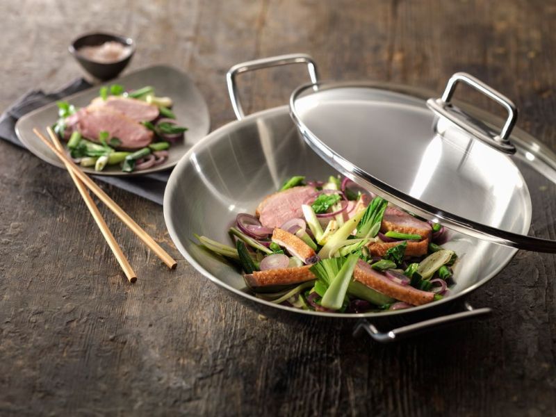 Wok-Zwilling-Uncoated-with-Lid-32cm
