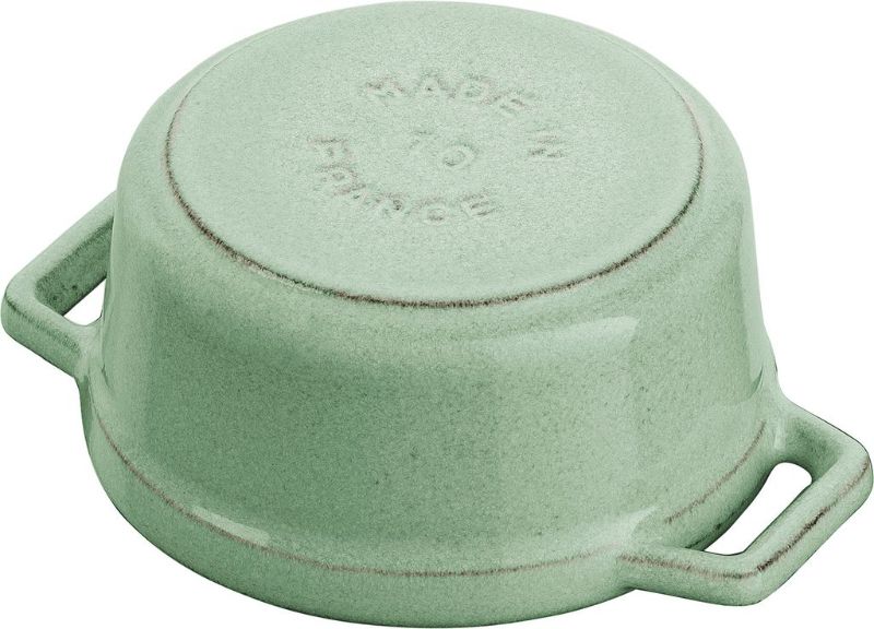 Cocotte-Staub-Round-20cm-Sage