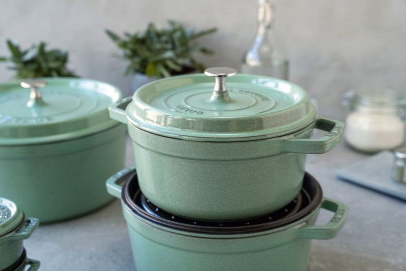 Cocotte-Staub-Round-28cm-Sage